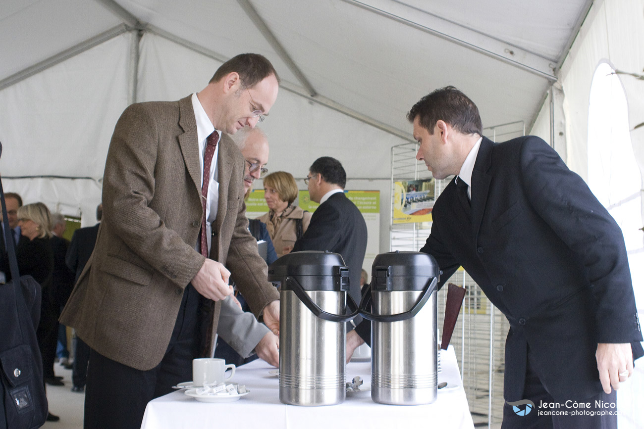 Reportage évènementiel inauguration centre de tri de La Poste, distribution de courrier