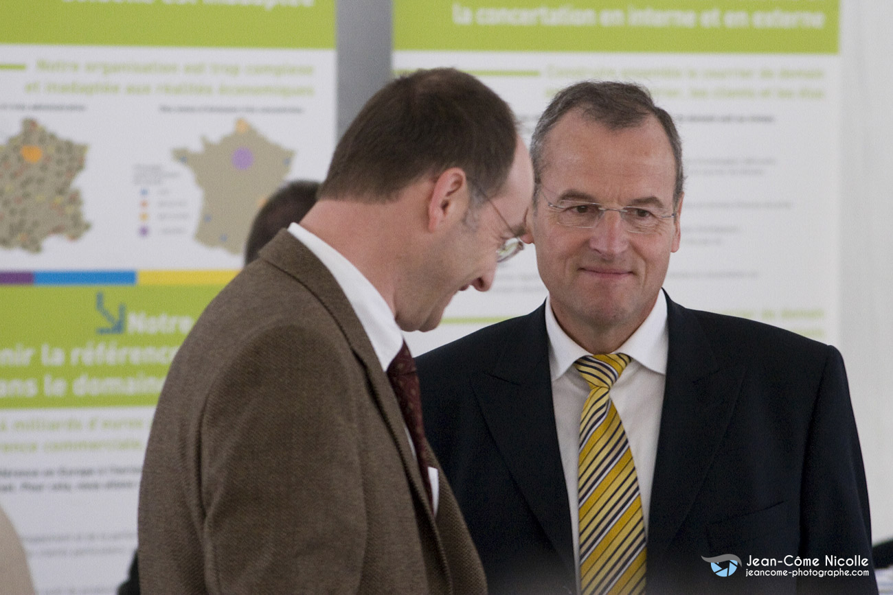 Reportage évènementiel inauguration centre de tri de La Poste, distribution de courrier