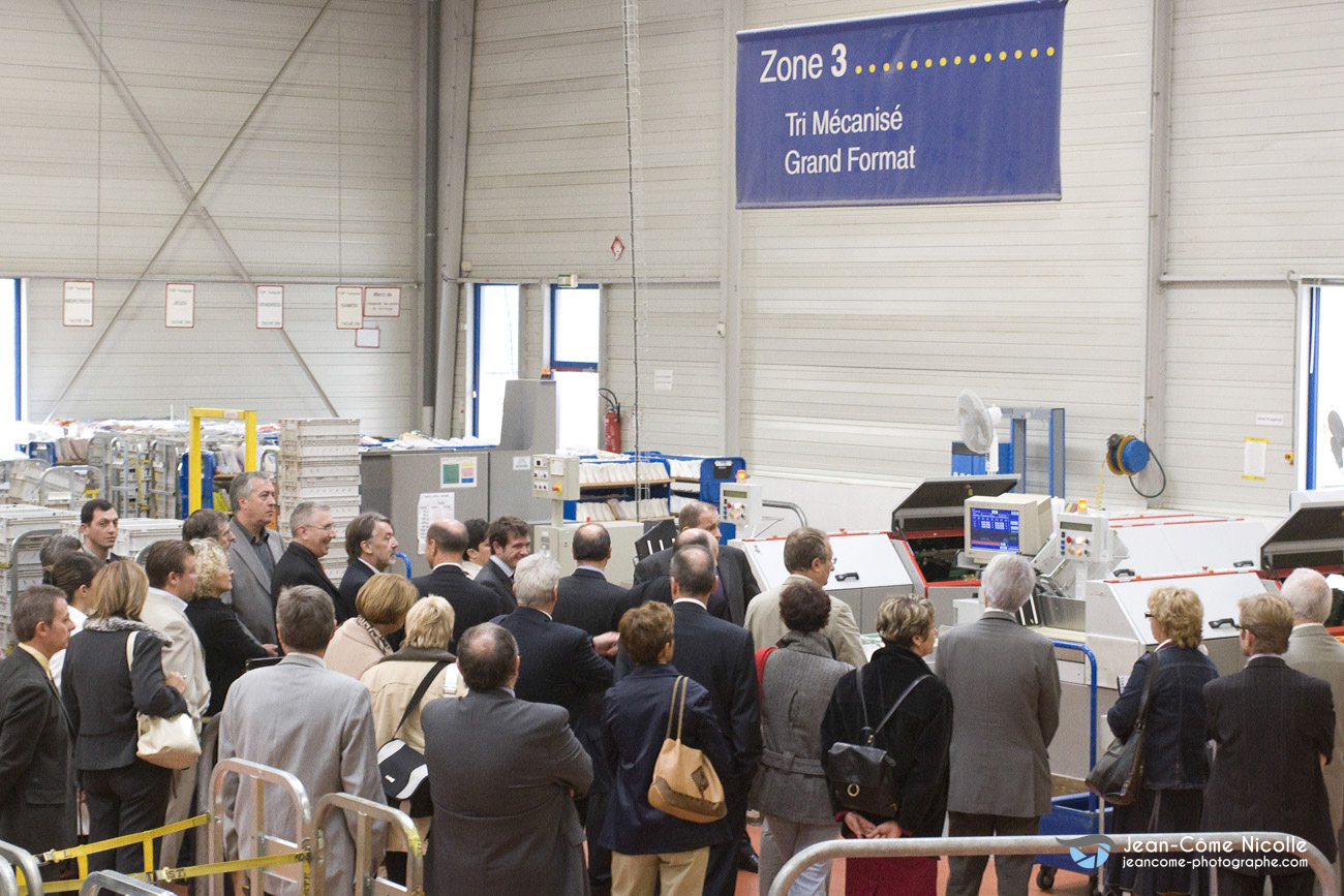 Reportage évènementiel inauguration centre de tri de La Poste, distribution de courrier