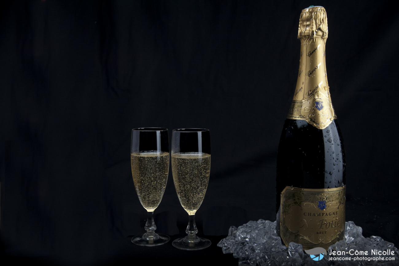 Photos publicitaires et packshot produits pour le champagne Potié 