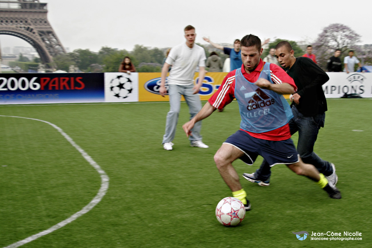 Reportage évènementiel à l'occasion de la finale de la coupe de l'UEFA pour le compte d'une filiale d'Adidas sur le Trocadéro avec la présence de Michel Blanc et de Boris Becker, Paris, IDF, France. 